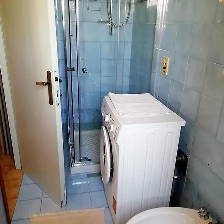 Bilocale In Tranquillo A דירה