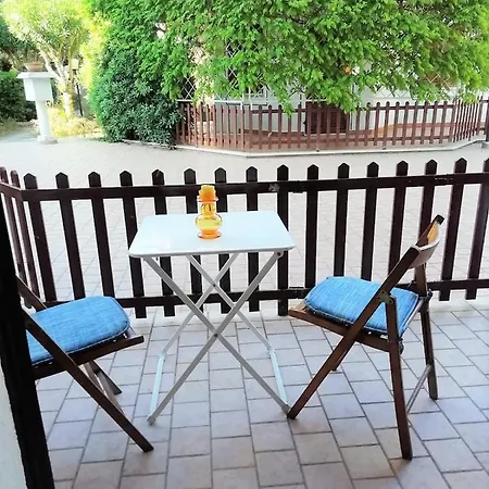 Bilocale In Tranquillo A *